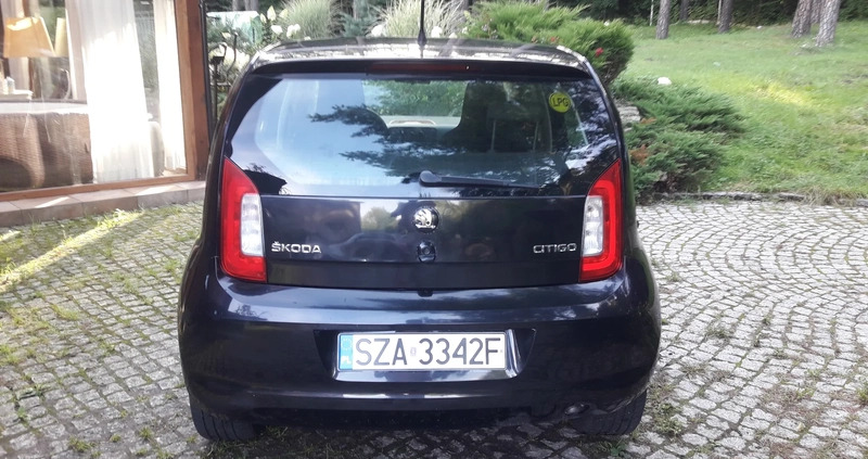 Skoda Citigo cena 13900 przebieg: 236000, rok produkcji 2016 z Mszana Dolna małe 121